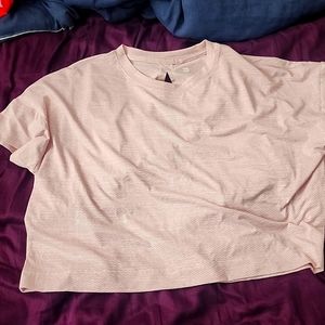 Crop top workout shirt